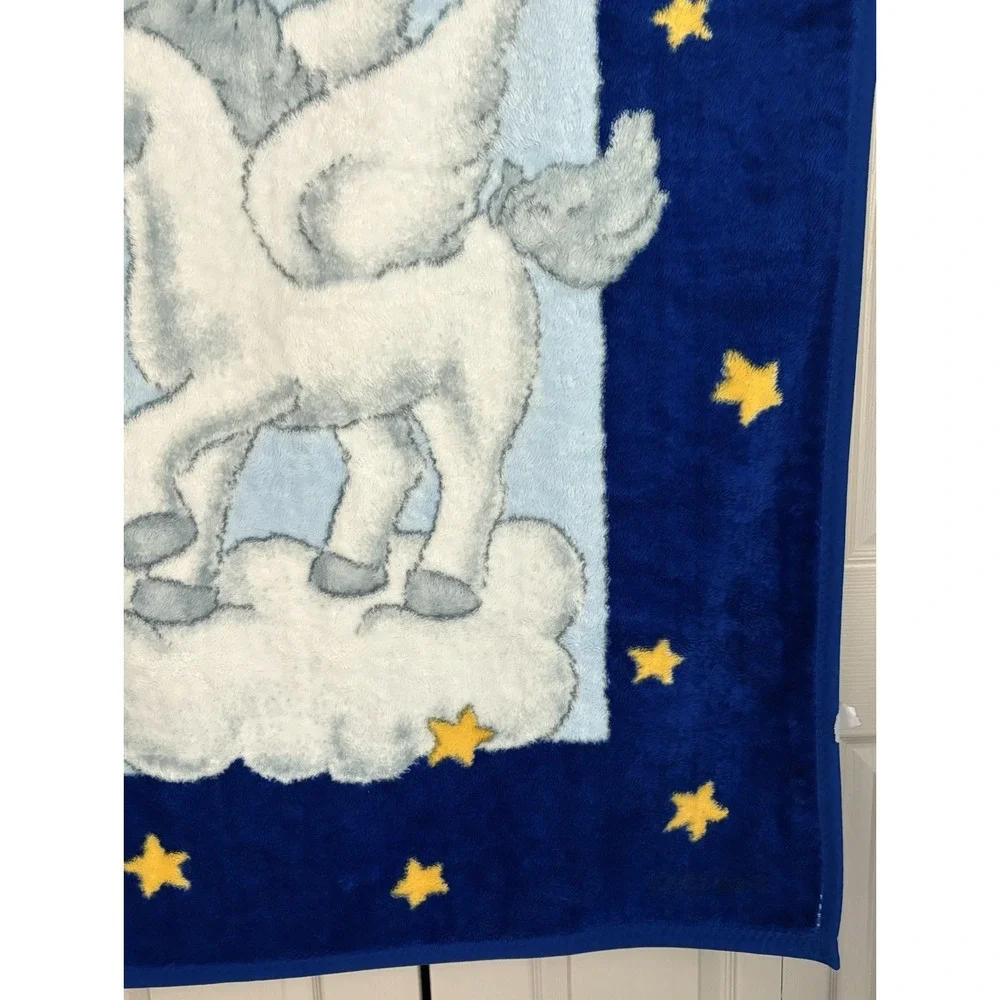 Vintage Baby Mink Blanket Pegasus Deep Royal Blue Stars‎ Clouds Dreams 43